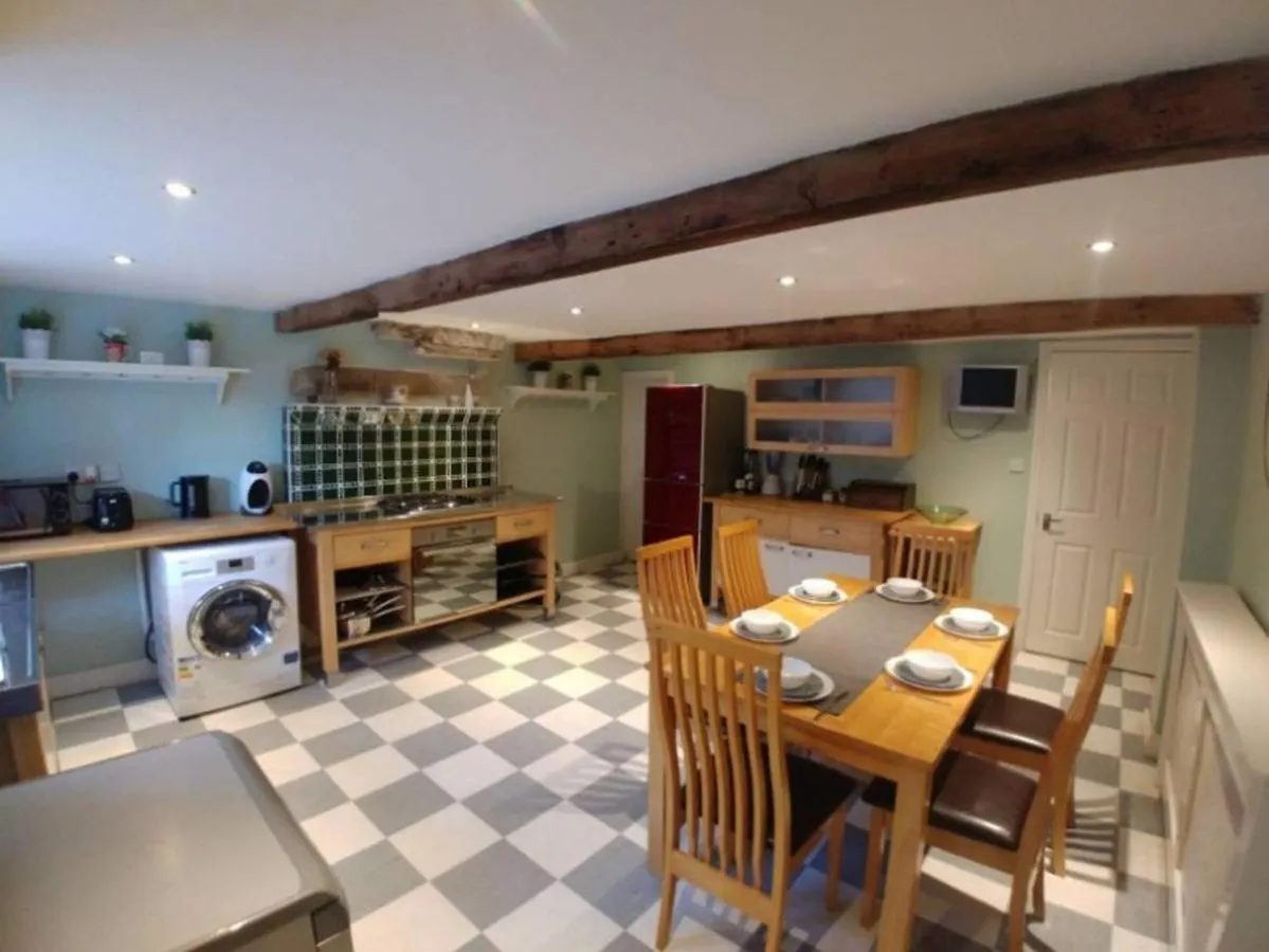 Eves Cottage Keighley 0*,  United Kingdom